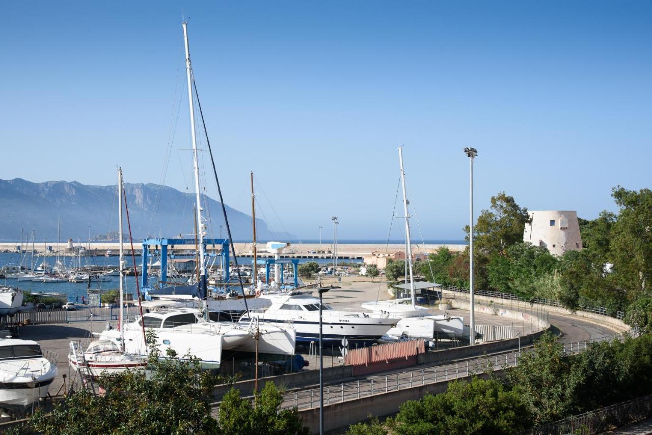 דירות ארבאטקס Loft Lungomare Vista Mare E Monti מראה חיצוני תמונה