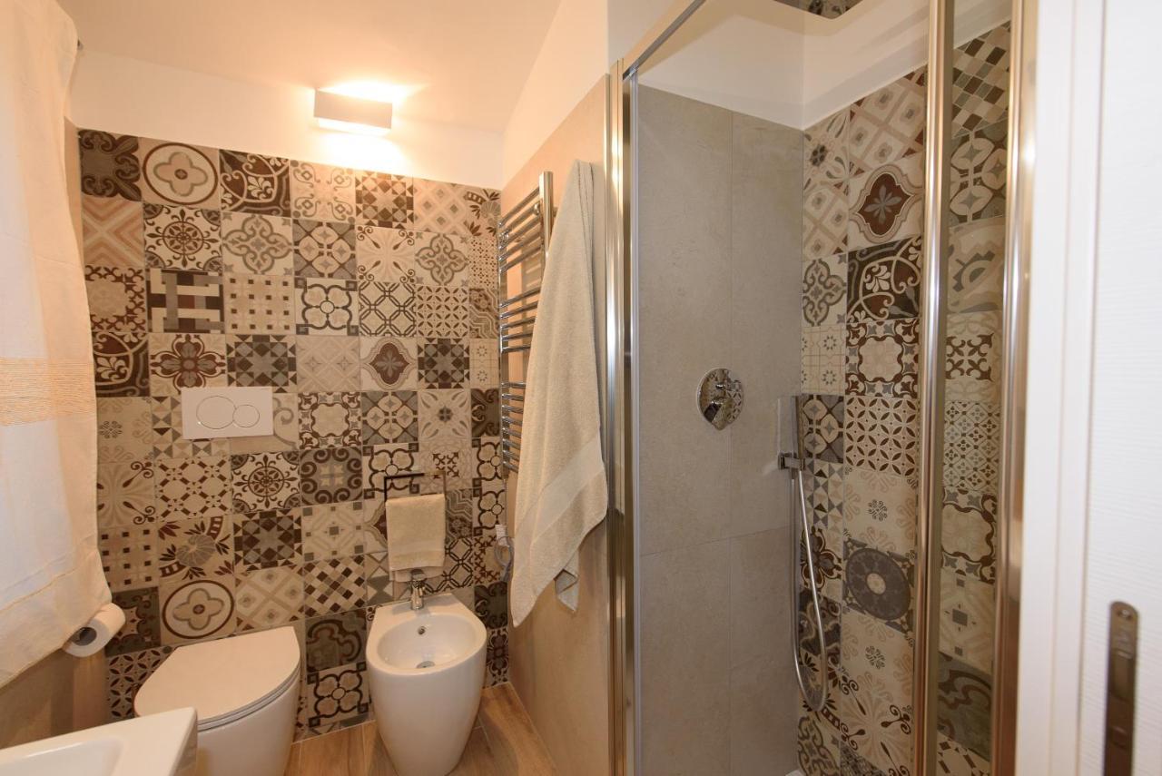 דירות ארבאטקס Loft Lungomare Vista Mare E Monti מראה חיצוני תמונה